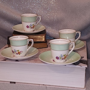 4 Gorgeous Vintage English bone china demitasse cups and saucers .Made by Colclough China C1930s in lovely condition