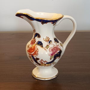 Schöne seltene Vintage Masons Keramik Mandalay blau Urne Krug / Vase in Form einer Karaffe um die 1950er Jahre (wie in Downton Abtei zu sehen) super Zustand