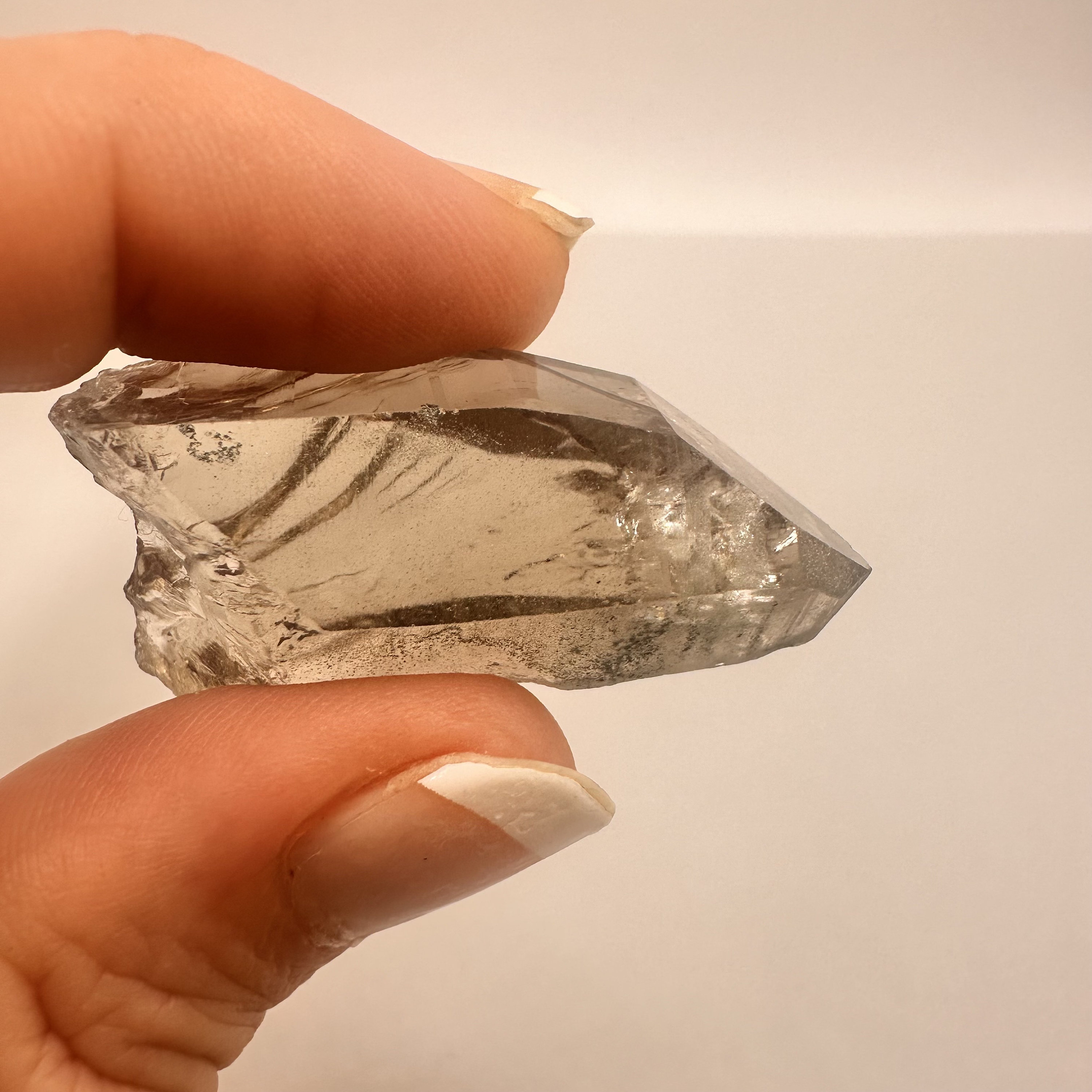 ハシュピ緑泥石クォーツポイント - 天然形成、高品質透明水晶、鉱物 