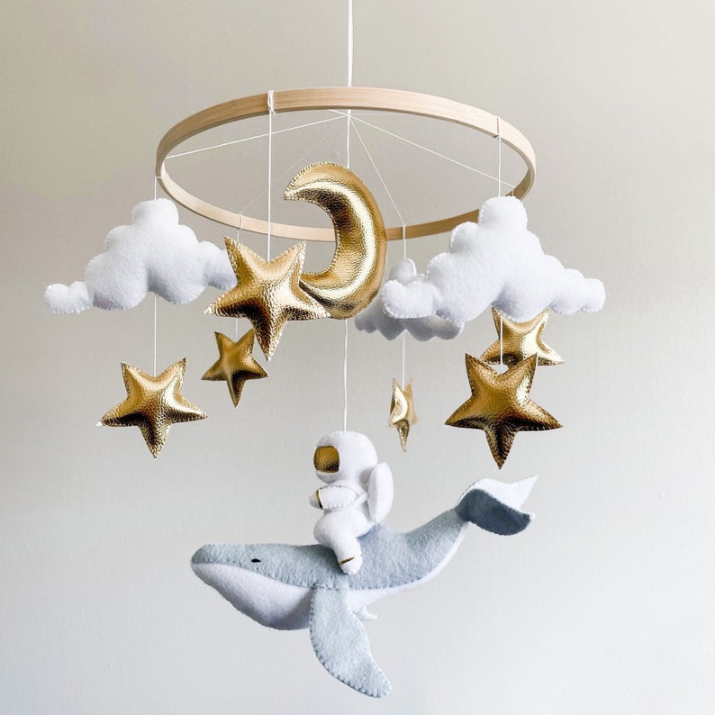 Baby Mobile Space, Baby Mobile Neutral, Baby Mobile Whale, Crib Mobile Space, Crib Mobile Whale, Nursery Space Decor, Crib Mobile Astronaut Baby Mobile