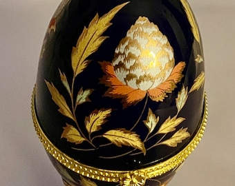 Oeuf cloisonné, vermeil, émaillé, charnière, objets d'art beaux-arts, supports. 4" de haut - 2,5" de large