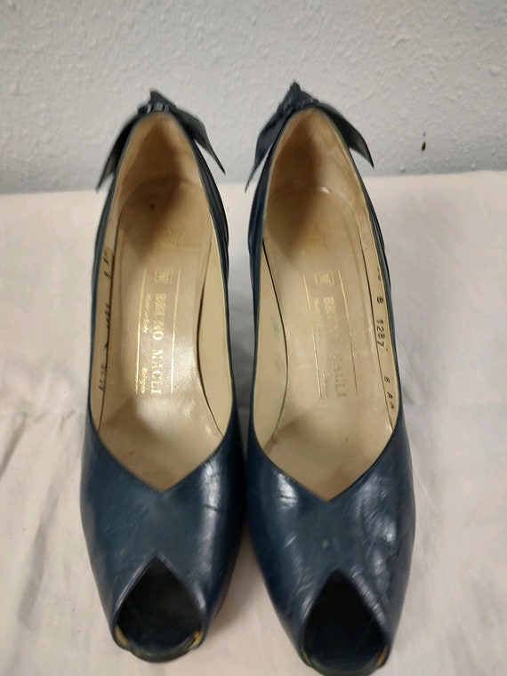 Bruno Magli Vintage open toe leather pumps  Navy b