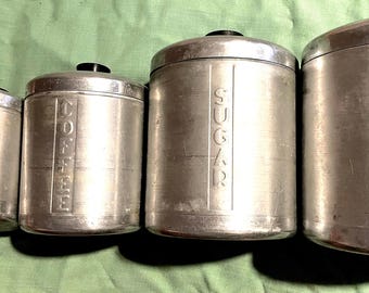 Juego de botes de cocina de aluminio vintage de los años 40