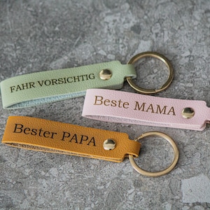 Personalized leather keychain with engraving image 2