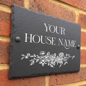 Personlig skifferskylt för hus, specialdesignad husnamnsskylt, rustik skifferskylt för ytterdörr med husnamn eller nummer, 20 x 15 cm