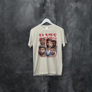a t - shirt with a picture of a man's face on it