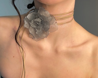 Handmade Phantom Flower Choker in Light Green