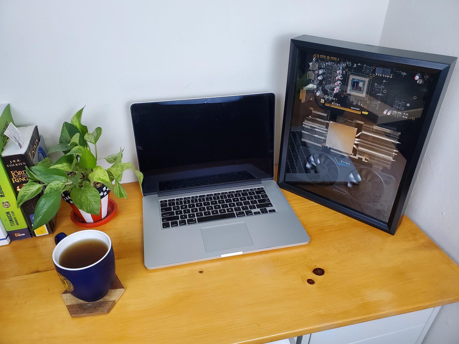 GTX-970 Disassembled GPU Wall Display Box – Unique Tech Art for Gamers ...