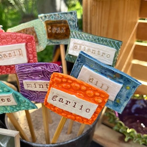 Set of 6  Vegetable Plant Markers | Vegetable Signs | Garden Label |  Plant Tags | Plant Sticks | Gift for the Gardener | Plant Lover Gift