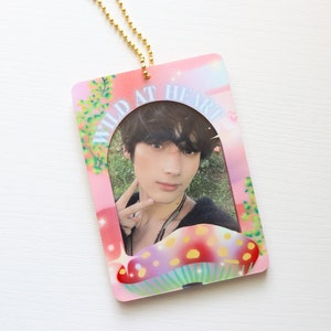 Kpop Photocard Holder Keychain - Wild At Heart