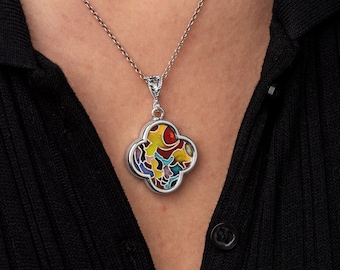 Sterling Silver Four Leaf Clover Pendant – Cloisonné Enamel Luck Necklace