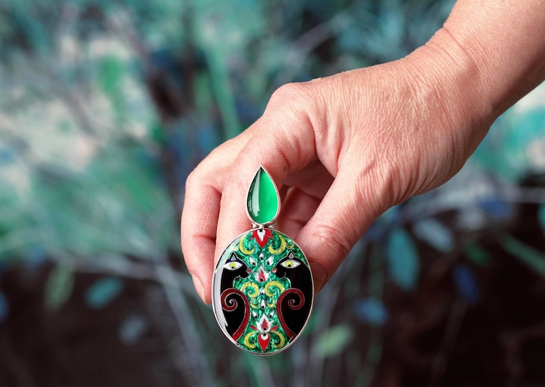 Sterling Silver Black Panther & Green Agate Ring, Adjustable Cloisonné Enamel Statement Ring, Unique May Birthstone Gift, Wearable Art image 4