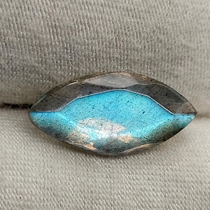 Labradorita marquesa AAA, 2 cts, labradorita azul brillante, corte facetado, tamaño: 14 x 7 mm, piedra preciosa suelta de labradorita natural para la fabricación de joyas.