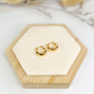 18K massief gouden dikke lusoorbellen 15,5 mm dagelijks gebruik, vrijetijdskleding, kerstcadeau, cadeau voor haar, verjaardagscadeau, jubileumcadeau voor haar