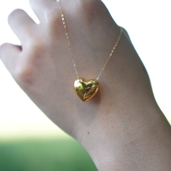 18K Solid Gold Heart Charm Pendant, 15mm, Unique Ladies Chain, Adjustable, Gift For Her, Birthday Gift, Anniversary Gift, Christmas Gift