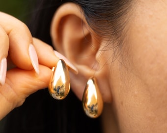 18K Solid Gold Teardrop Earrings, 23mmx11mm, Everyday wear, Casual wear, Gift For Her, Birthday Gift, Anniversary Gift, Christmas Gift