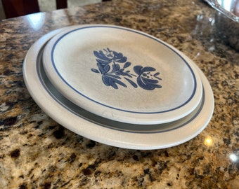 Vintage Pfaltzgraff Yorktowne Salad Plates