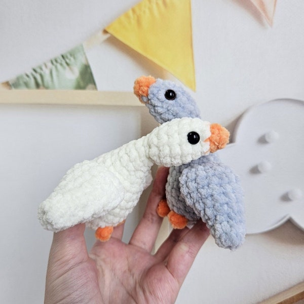 WZÓR szydełkowy Brelok z gęsią, tutorial Amigurumi PDF w języku angielskim, wzór szydełkowy dla psa PDF Prezent na Boże Narodzenie Baby shower