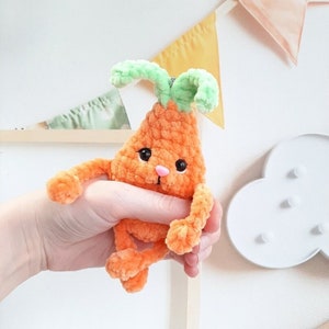 Crochet PATTERN Carrot keychain, no sew, Amigurumi tutorial PDF in English, Easter Amigurumi Pattern