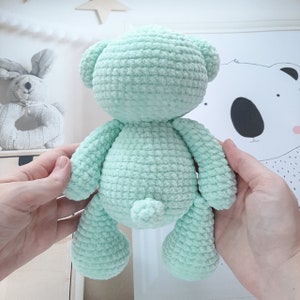 Orsetto PATTERN all'uncinetto, tutorial Amigurumi PDF in inglese, regalo per bambini fatto a mano amigurumi per gli animali souvenir regalo di Natale immagine 4