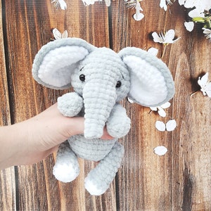 Patron au crochet éléphant, tutoriel Amigurumi PDF en anglais, cadeau enfant amigurumi fait main pour le cadeau de Noël animaux souvenir image 7