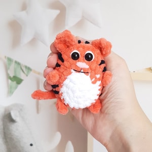 Crochet PATTERN Tiger keychain, no sew, Amigurumi tutorial PDF in English, Christmas decor image 6