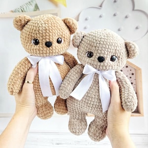 SCHEMA all'uncinetto Orsetto di peluche, tutorial Amigurumi PDF in inglese, amigurumi fatto a mano regalo per bambini per il regalo di Natale souvenir animali