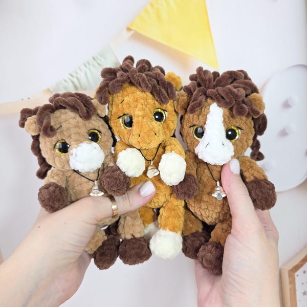 MODELLO all'uncinetto Cavallo, senza cuciture, tutorial Amigurumi PDF in inglese, modello giocattolo per bambini, regalo di Natale, baby shower