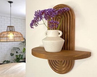Arched Fluted Wooden Wall Shelf: Vintage-Inspired Home Decor