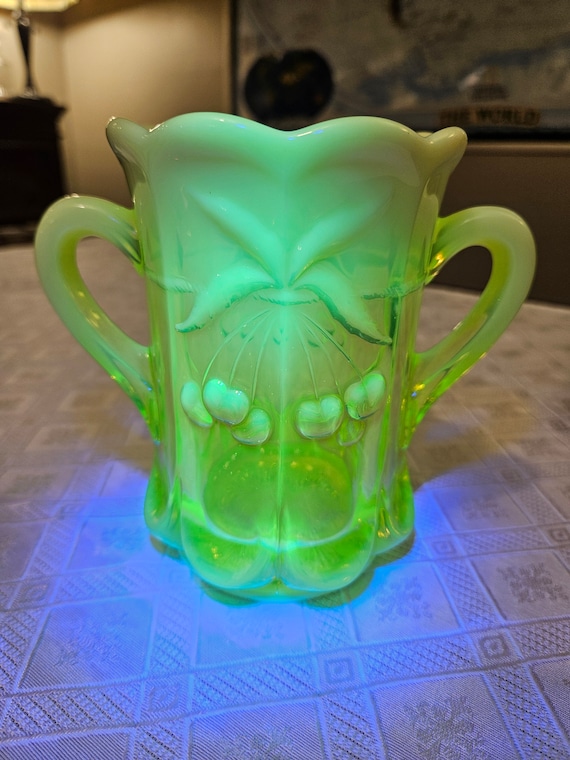 Rare Northwood Pattern Cherry and Cable Vaseline Glass Topaz