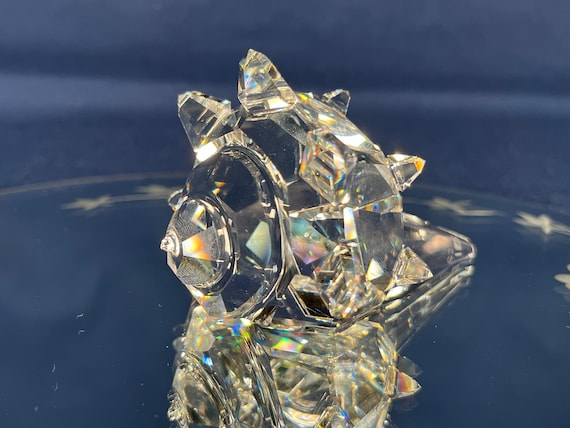 Swarovski スワロフスキー-クリスタル・ストロベリー・ブローチ