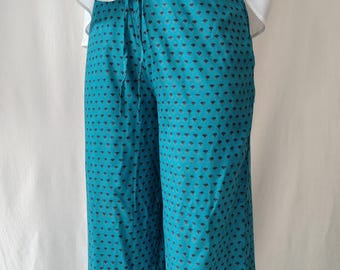 Pantalones acampanados con estampado de bloques indios: pijama bohemio de modal para estar en casa