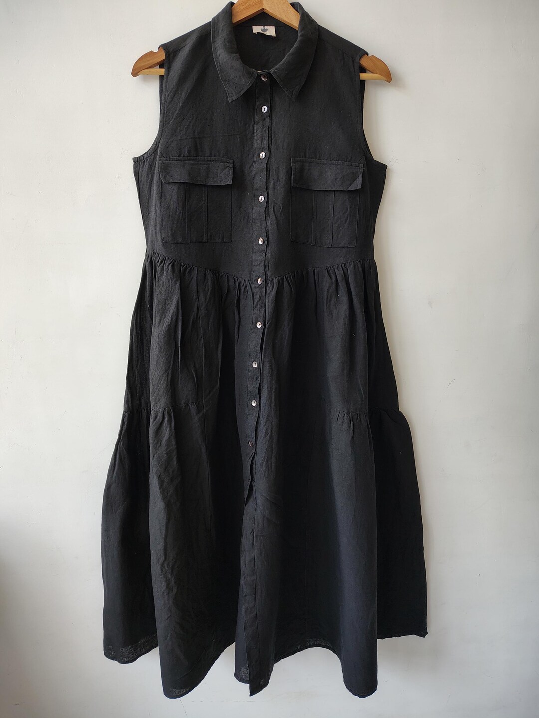 Sleeveless Black Linen Tiered Dress: Buttondown Boho Midi Dress