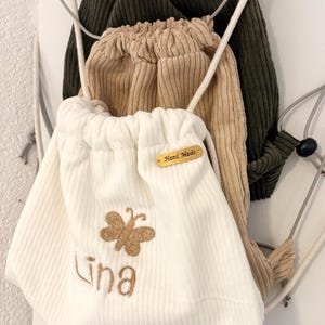 Handgemachter Turnbeutel / リュックサック aus weichem Cord-stoff – Personalisiert mit Namen