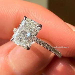 Versteckter Halo Verlobungsring, IGI zertifizierter Labor Diamant Diamant Ring, Frauen Hochzeitsgeschenke Ring, handgemachter Schmuck von LabGrownElegance