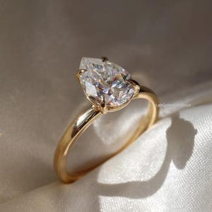 Pear Cut Lab Grown Diamond Engagement Ring, Wedding Diamond Ring for Women, Pear Shaped Diamond Ring for Her, IGI Certified Diamond Ring