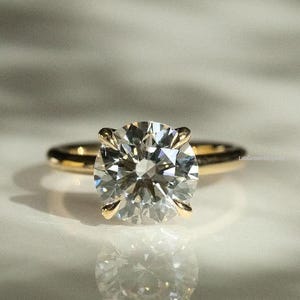 3 carat Round Diamond Solitaire Engagement Ring in Yellow Gold, Lab Grown Diamond Wedding Ring, Anniversary Gifts, Promise Ring, Comfort Fit