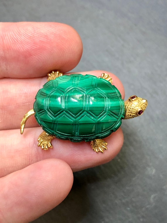 18K Malachite Ruby Turtle Pin - image 6