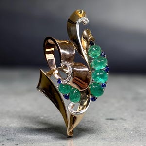 Vintage 14K Platinum Trabert & Hoefer Mauboussin Emerald Sapphire Diamond Brooch