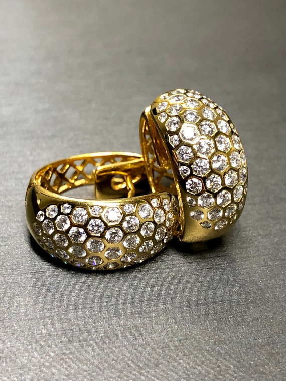 Estate 18K Diamond Honeycomb Huggie Earrings 2.80… - image 1