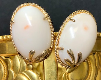 Vintage 14K gult guld cabochon änglahud korall stora klämma på huggie örhängen