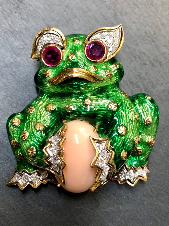Vintage 18K Green Enamel Coral Cabochon Ruby Diam… - image 2
