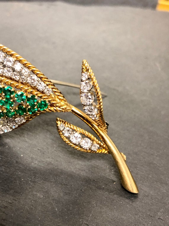 18K Platinum Diamond Emerald Tulip Brooch - image 3