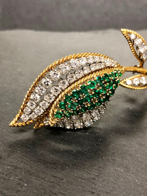 18K Platinum Diamond Emerald Tulip Brooch - image 2