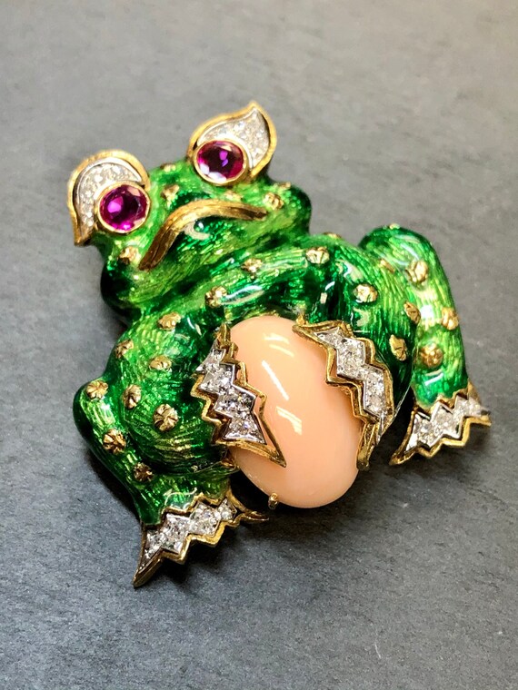 Vintage 18K Green Enamel Coral Cabochon Ruby Diam… - image 3