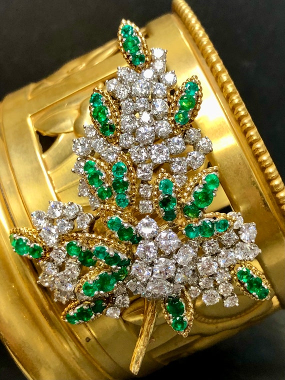 French 18K Platinum Diamond Emerald Leaf Brooch