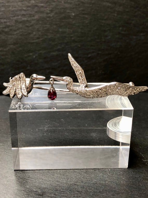 18K Ruby Diamond Bird Feeding Baby Brooch Pin