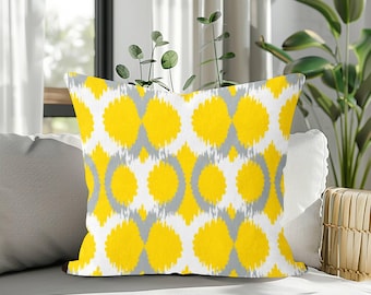 Ikat Pattern Pillow Cover, Colorful Geometric Cushion, Boho Modern Throw Pillow, Ethnic Style Decorative Sofa Home Decor Case