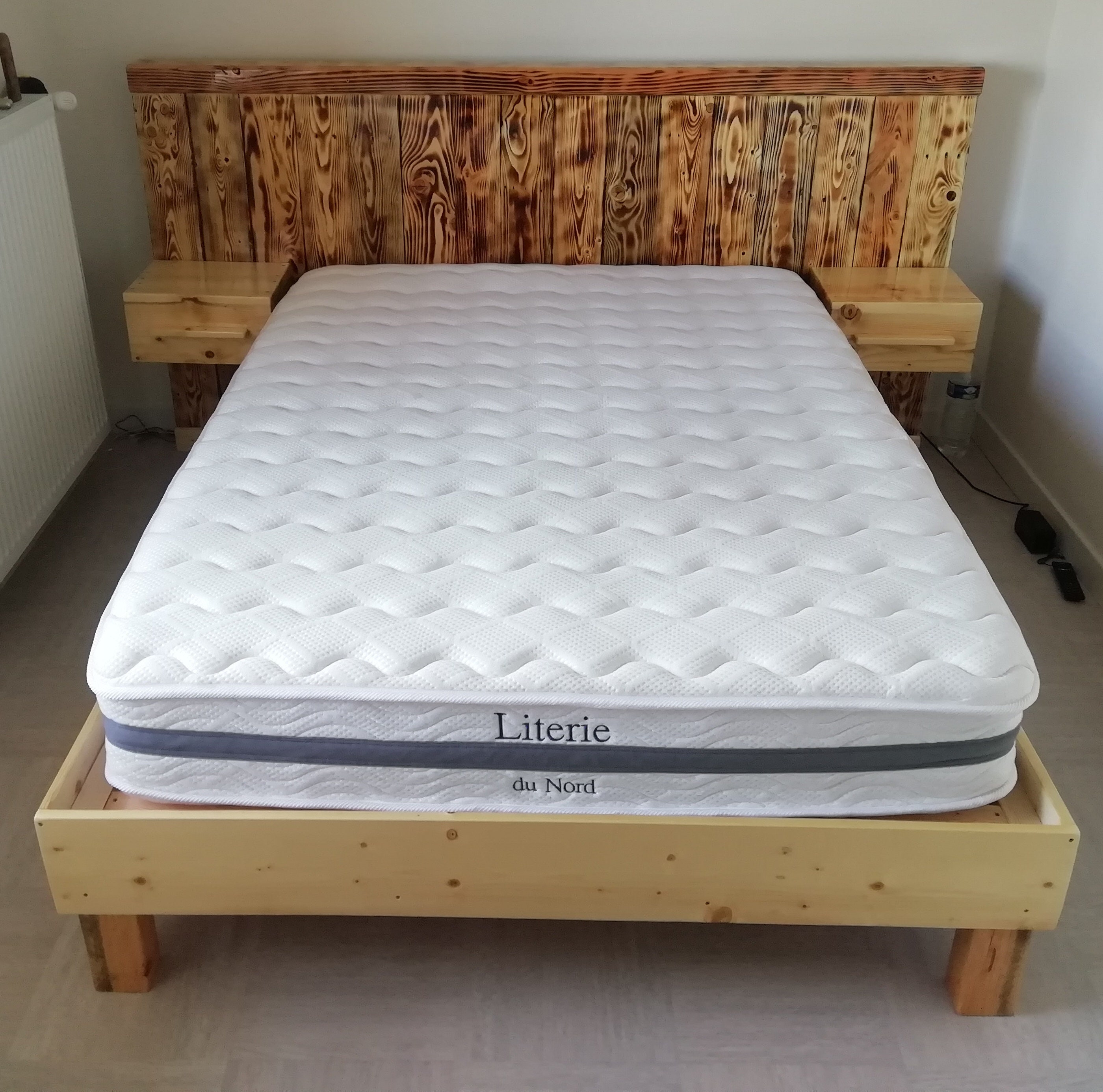 Eco-responsible Bed (160*200) - Etsy, image size:2800x2771