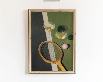 テニス＆マティーニのウォールアート – スポーティシックなプリント、モダンなライフスタイルの装飾、遊び心のある夏のポスター